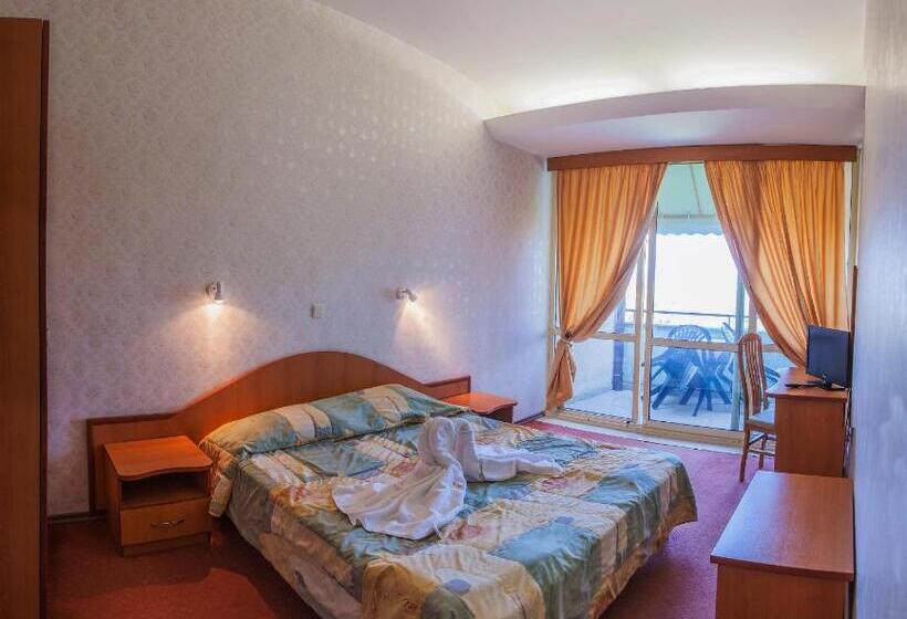 Семейный Номер Deluxe, Kristel Park   All Inclusive Light