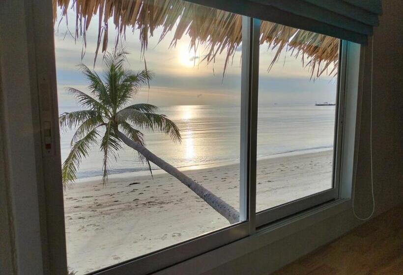 Бунгало Стандарт, Sand Terrace Beach Bungalows
