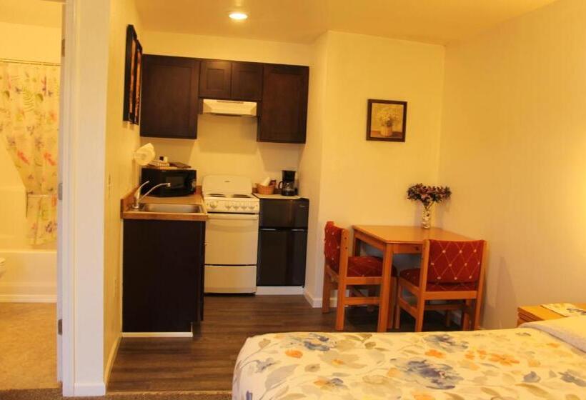 Студия Стандарт, Mariners Cove Inn