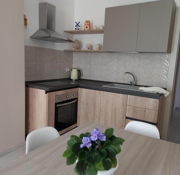 Апартаменты Deluxe 2 Спальни, A Valata Apartments