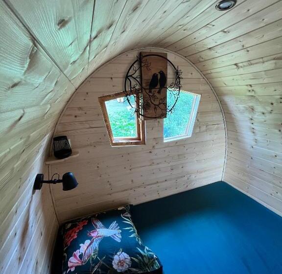 Номер Basic, Auberge De L Hirondelle