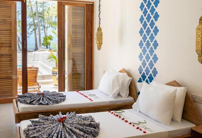 سوییت با استخر, Pili Pili Orient Beach Resort