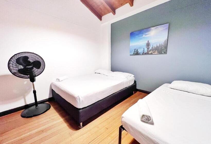 דירת 4 חדרים, Apartahotel Circunvalar Por Parceros Group