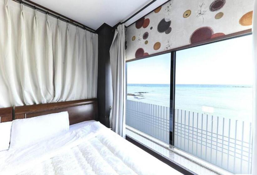 Номер Стандарт Вид на Море, Hamduk Pungkyungchae Pension