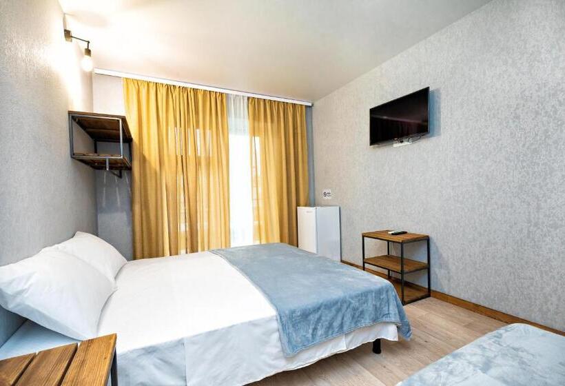 Трехместный Номер Комфорт, Loft кароліно бугаз