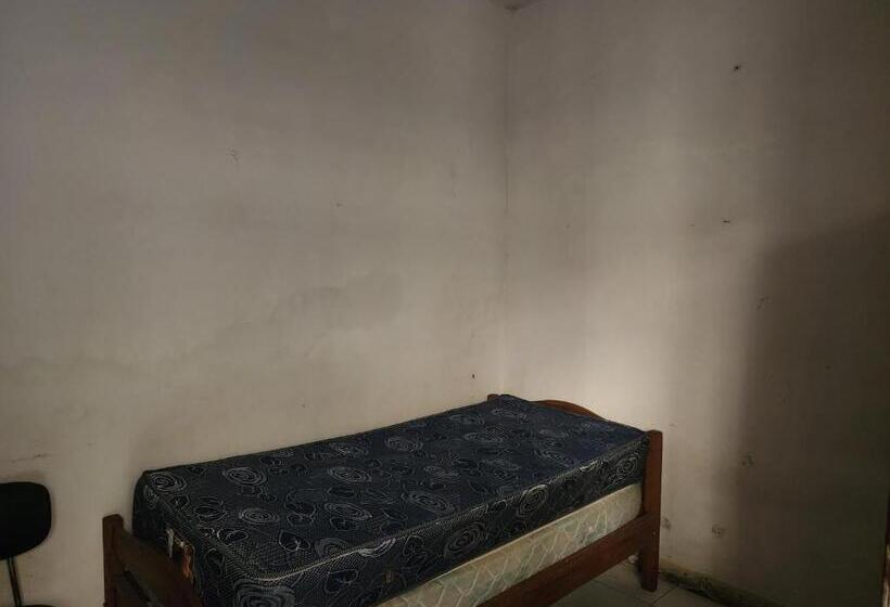 单人经济间, Oyo 93869 Regina Homestay Syariah