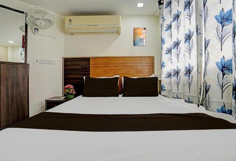 三人经典房间, Oyo Hotel Yugraj