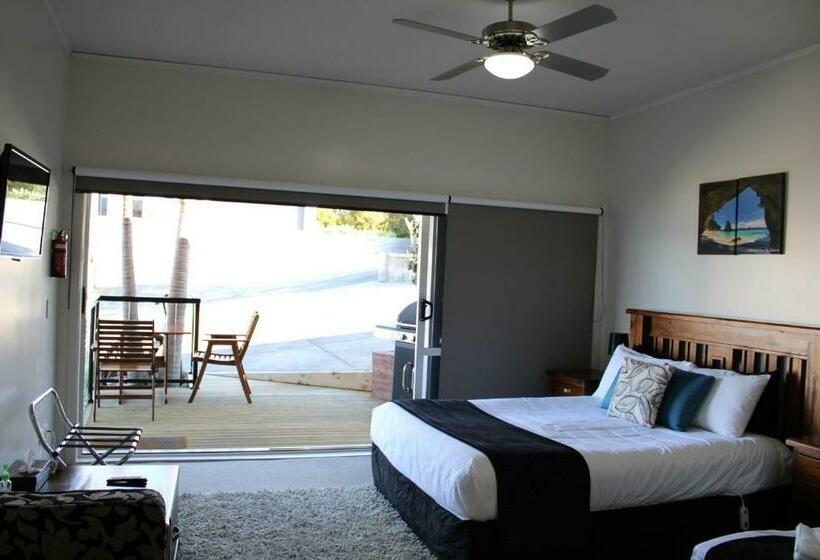Студия Стандарт, Coromandel Seaview Motel