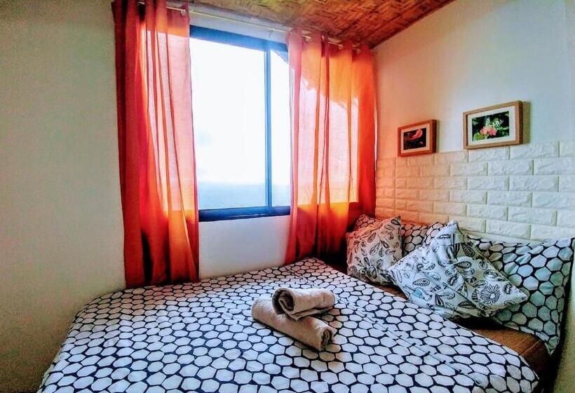 Люкс Вид на Море, Stay N Save B&b