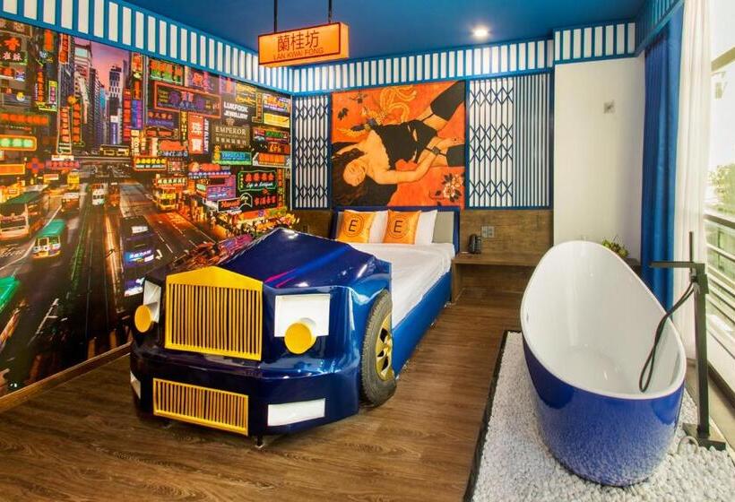 اتاق لوکس با تخت بزرگ, Eros Hotel 2   Love