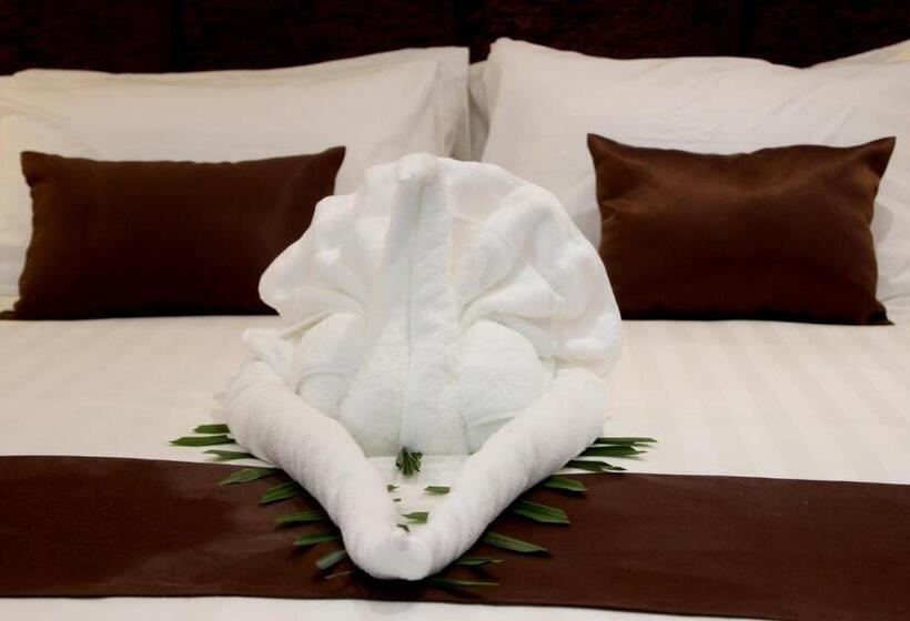 Camera Deluxe, Pooh Beach Resort & Spa