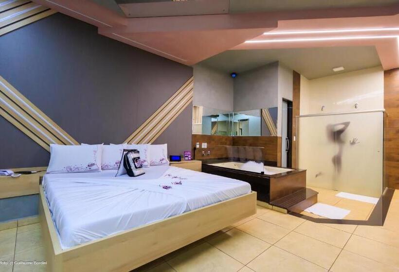 Полулюкс с Балконом, Motel Deslize Ribeirão Preto