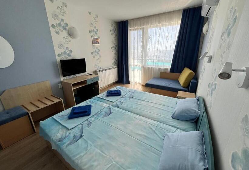 스탠다드 룸 바다 전망, Family Hotel Delfina