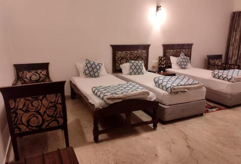 豪华房间, Goroomgo Hotel Taj Darbar Bihar   Luxury Room   Excellent Customer Service