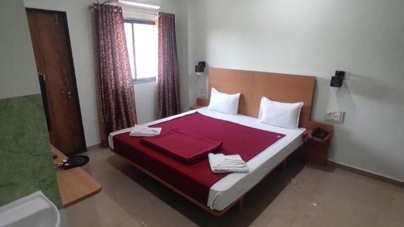 Номер Deluxe, Shalini Palace
