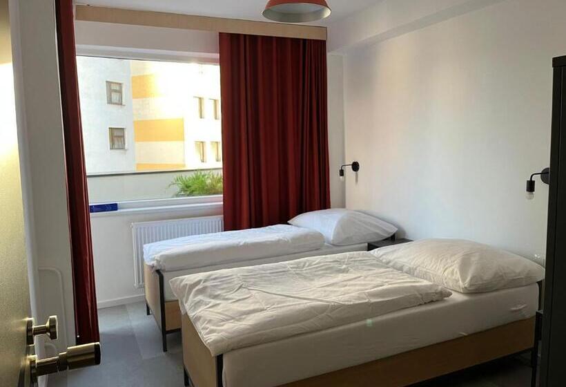 اتاق استاندارد, Izy Stay Hostel Coworking Nomads