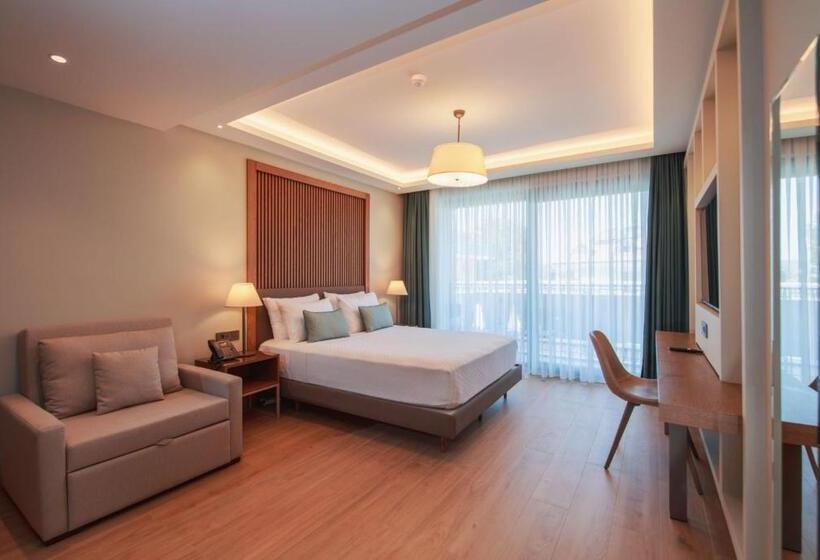Люкс Повышенной Комфортности, Casa Lumar Luxury Lodging