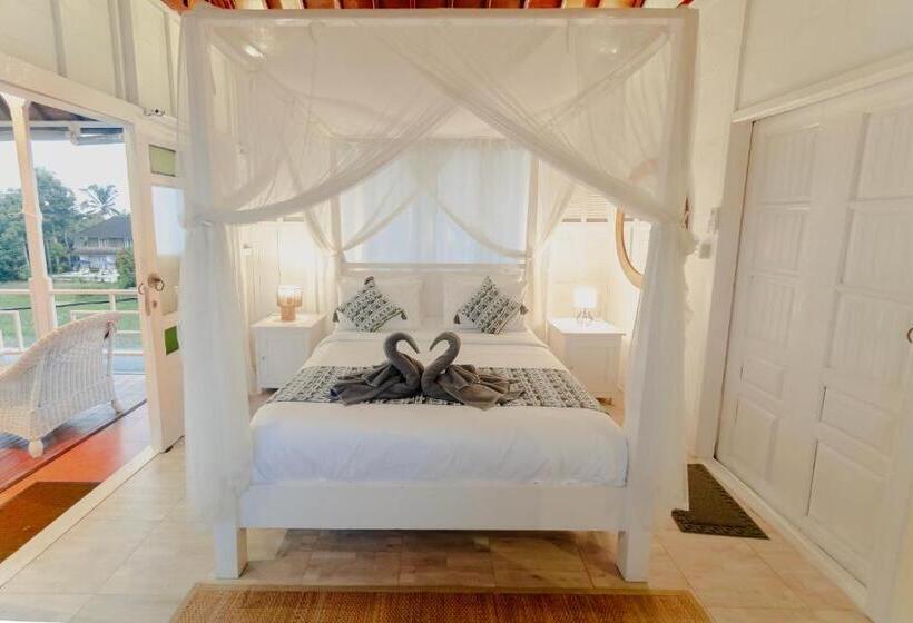 Студио Стандарт с Балконом, Noya Bed And Breakfast