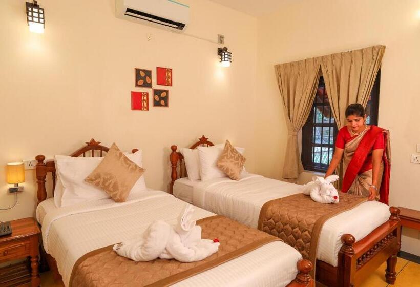 اتاق لوکس, Franco Tamil Villas