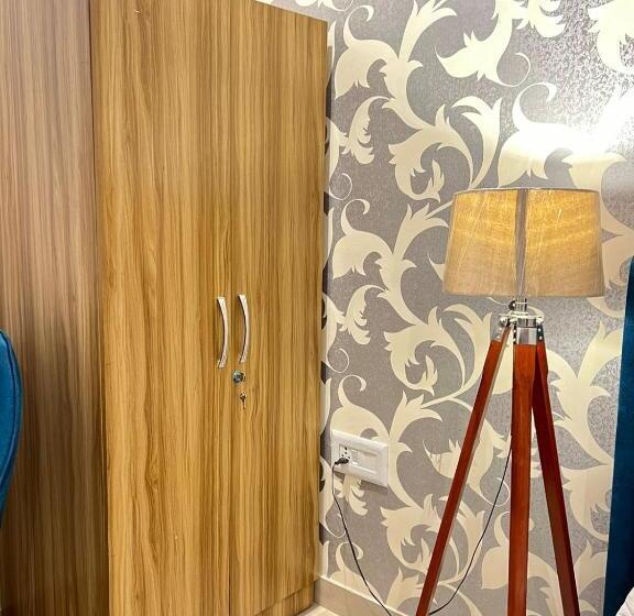 Стандартный Номер Кровать Кинг, Letstay Business Suite