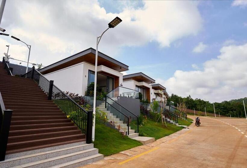 Стандартный Номер Кровать Кинг, The Pine Mansion