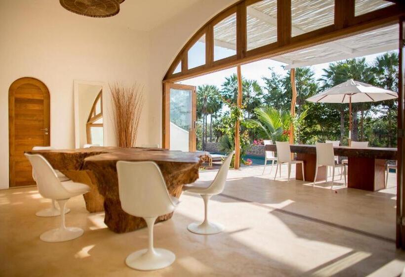 Люкс 2 Спальни, Villa Paz   La Villa Group