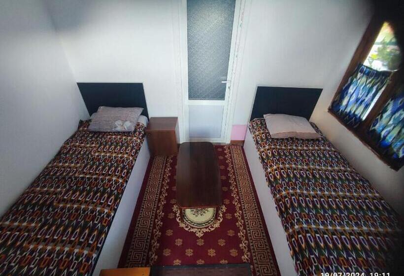 اتاق لوکس, Goziyon Bukhara Hostel