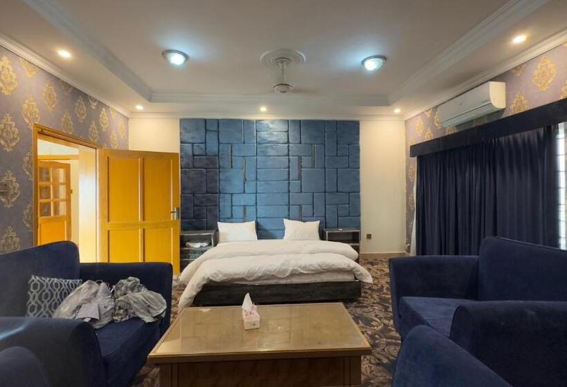 デラックスルーム, Secure Inn