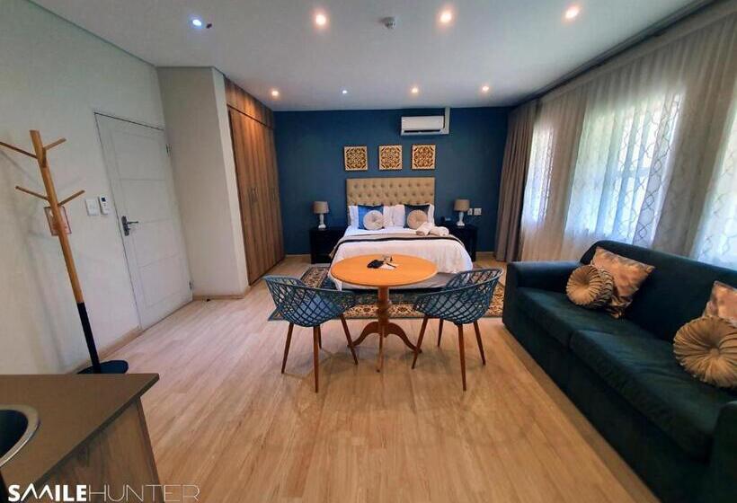 Люкс Deluxe Кровать Кинг, Qurtuba Hotel And Spa