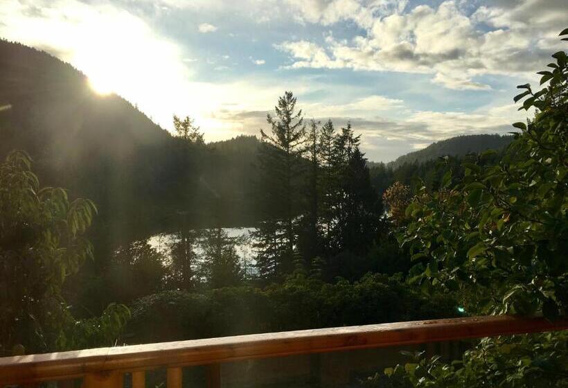 Номер Стандарт Совместная Ванная, Sunshine Villa B&b