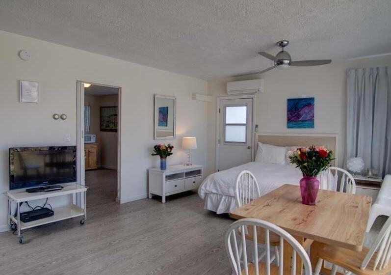 Family Suite, Wavecrest Resort