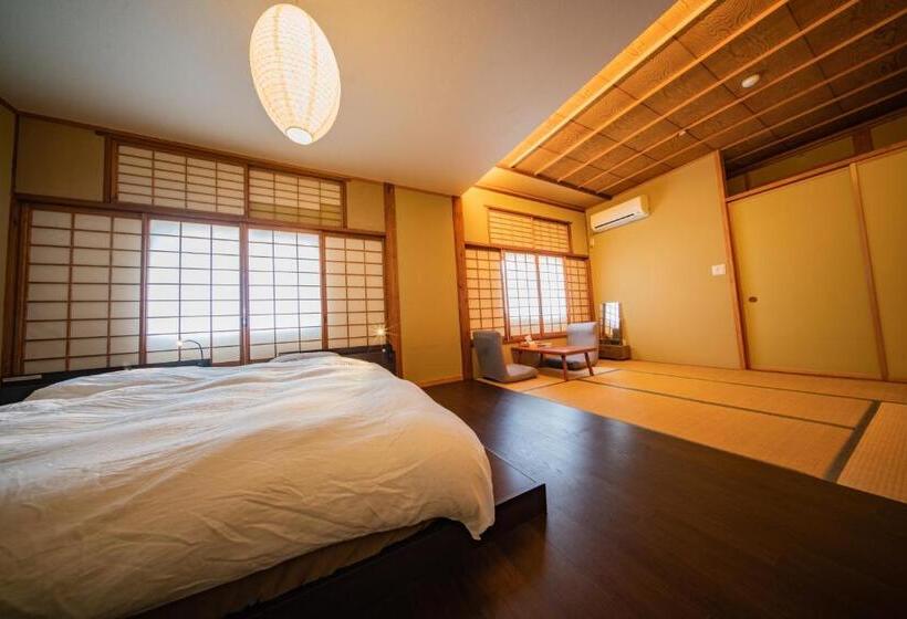 Family Suite, Aibiya