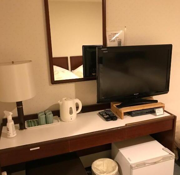 اتاق استاندارد چهار تخته, Crown Hills Nakamura