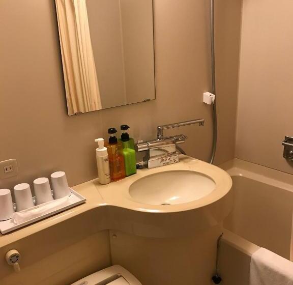 Номер Стандарт Трехместный, Crown Hills Nakamura