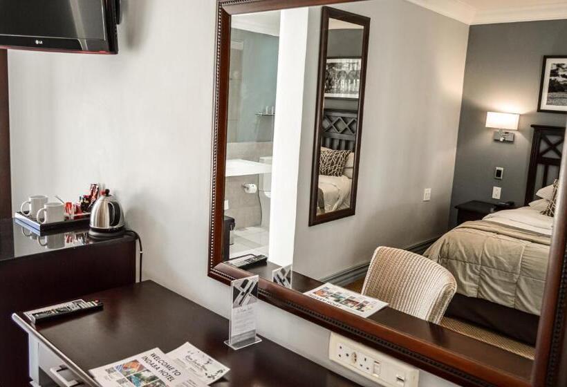 Номер Стандарт, Indaba Hotel, Spa & Conference Center