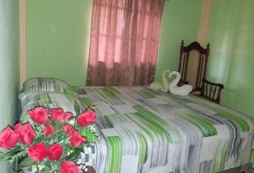 デラックスルーム, Hostal San Antonio