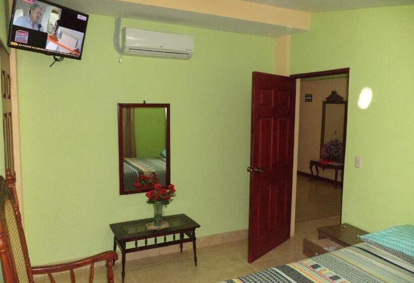 デラックスルーム, Hostal San Antonio