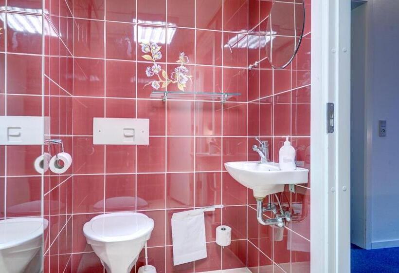 Четырехместный Номер Стандарт, Bb Hotel Frederikshavn Turisthotellet