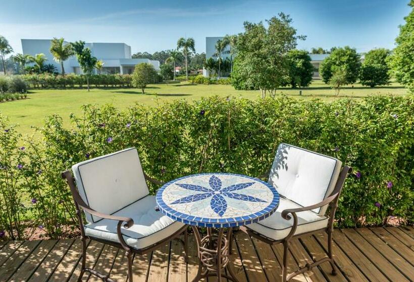 스위트 킹사이즈 침대, Green Village Hotel E Restaurante