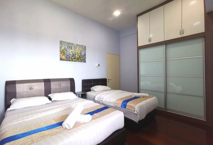 Апартаменты Superior 3 Спальни, Sunset Seaview Vacation Condos City Centre @ Imago Shopping Mall