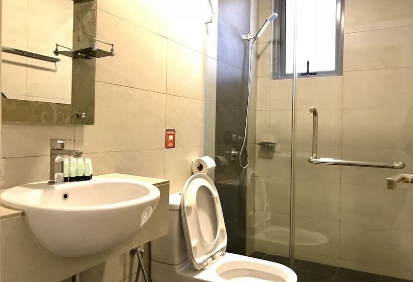 Апартаменты Premium 3 Спальни, Sunset Seaview Vacation Condos City Centre @ Imago Shopping Mall