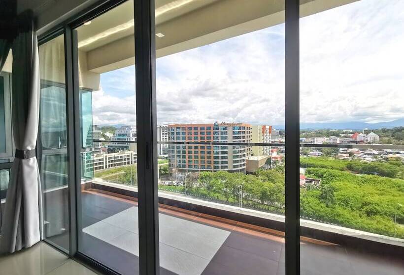 Апартаменты Superior 3 Спальни, Sunset Seaview Vacation Condos City Centre @ Imago Shopping Mall
