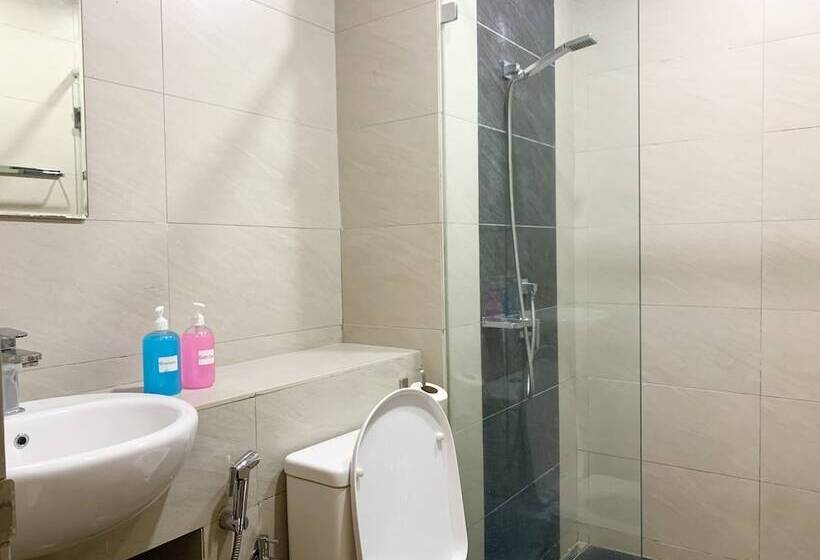 Апартаменты 3 Спальни Вид на Море, Sunset Seaview Vacation Condos City Centre @ Imago Shopping Mall