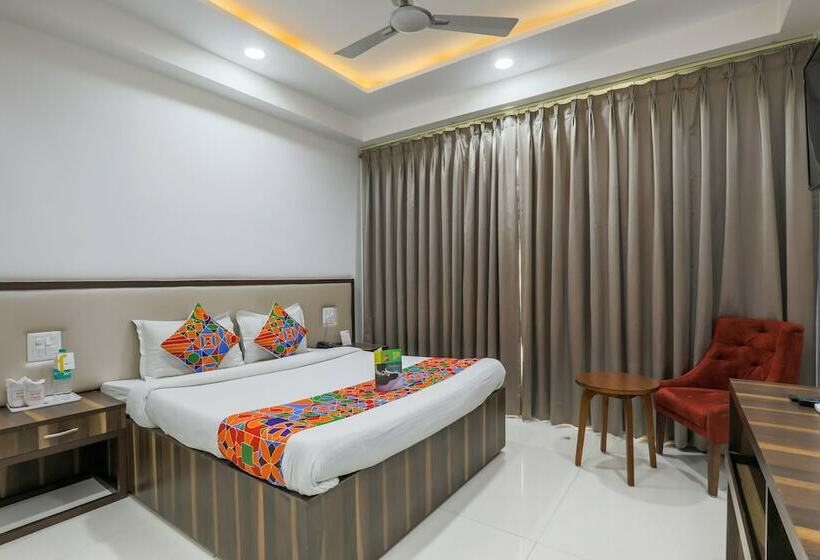Номер Deluxe, Fabhotel Prime Sapphire Inn