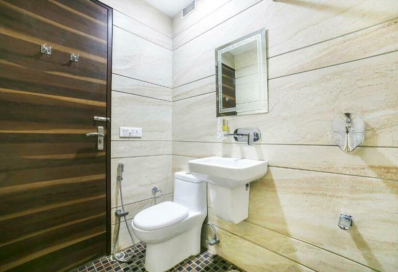 Номер Deluxe, Fabhotel Prime Sapphire Inn