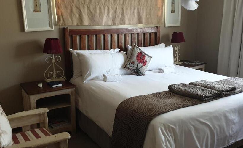 Шале 1 Спальня, Stoep Cafe Guest House