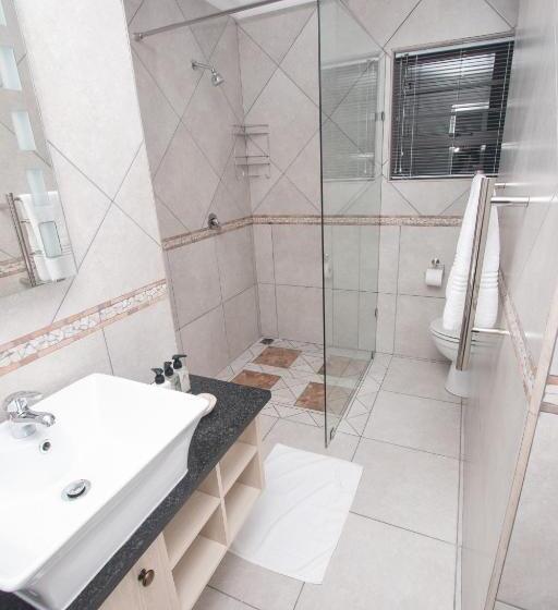 스위트, Van Den Berg S Guesthouse