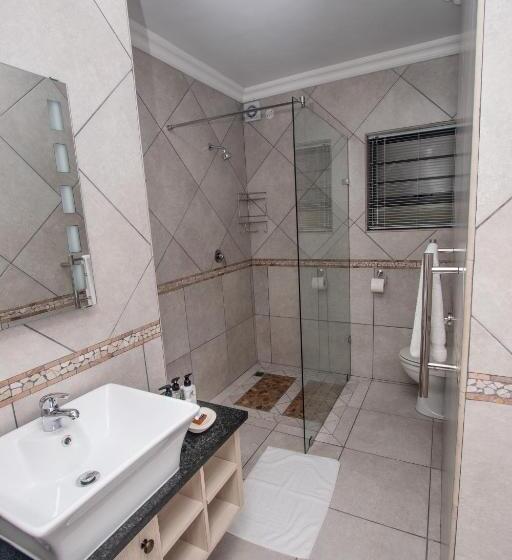 스위트, Van Den Berg S Guesthouse