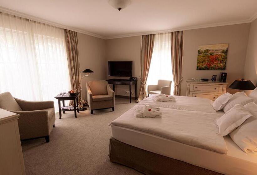 Номер Deluxe Вид на Море с Балконом, Strandhotel Fontana