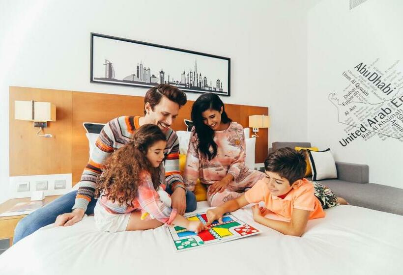 Люкс, Tryp By Wyndham Dubai